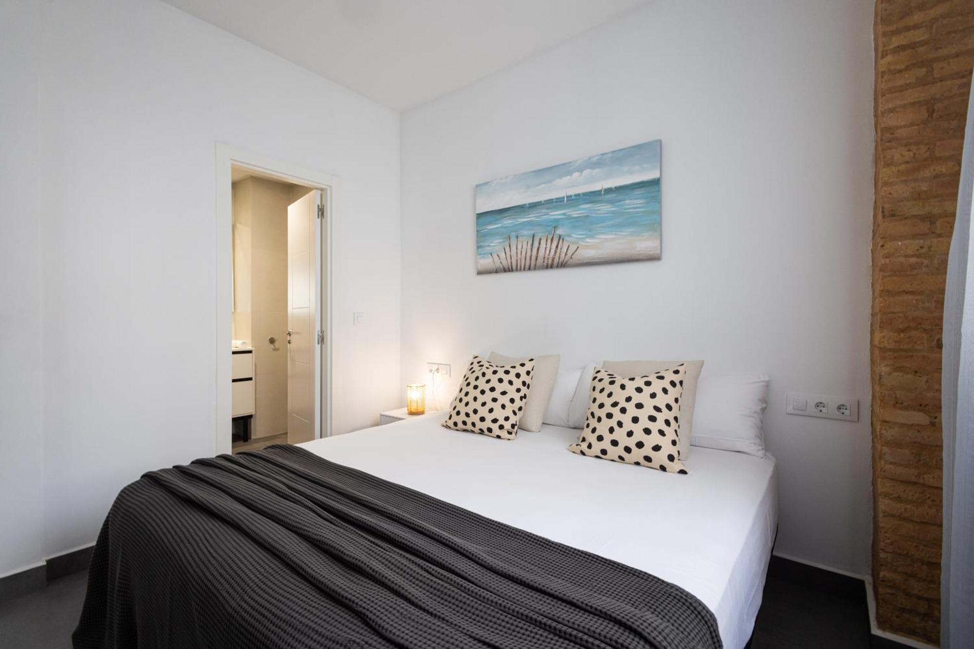 Florit Flats - The Patraix Apartments Valencia Exterior photo